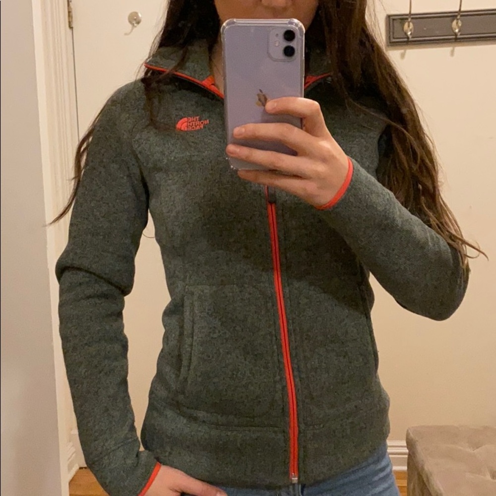 NWOT North Face Fleece zip-up Jacket